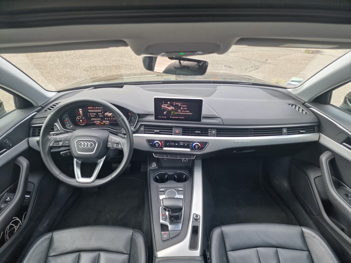 Audi A4 Avant SLINE 218cv 3.0 TDI QUATTRO, SUIVI COMPLET, TOIT OUVRANT, 4 ROUES HIVERS SUR JANTES