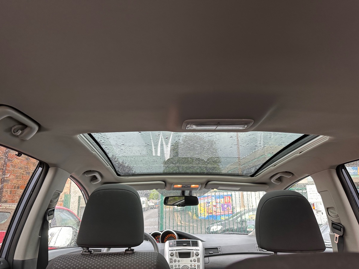 Toyota Verso 2.0 D-4D 126 CV édition 4XCARTE 