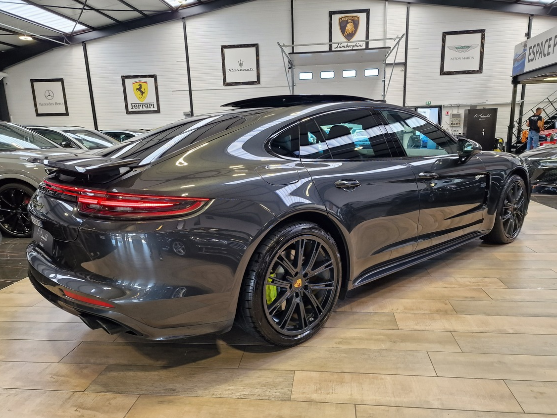 Porsche Panamera 2.9 L 462 cv FULL OPTIONS 