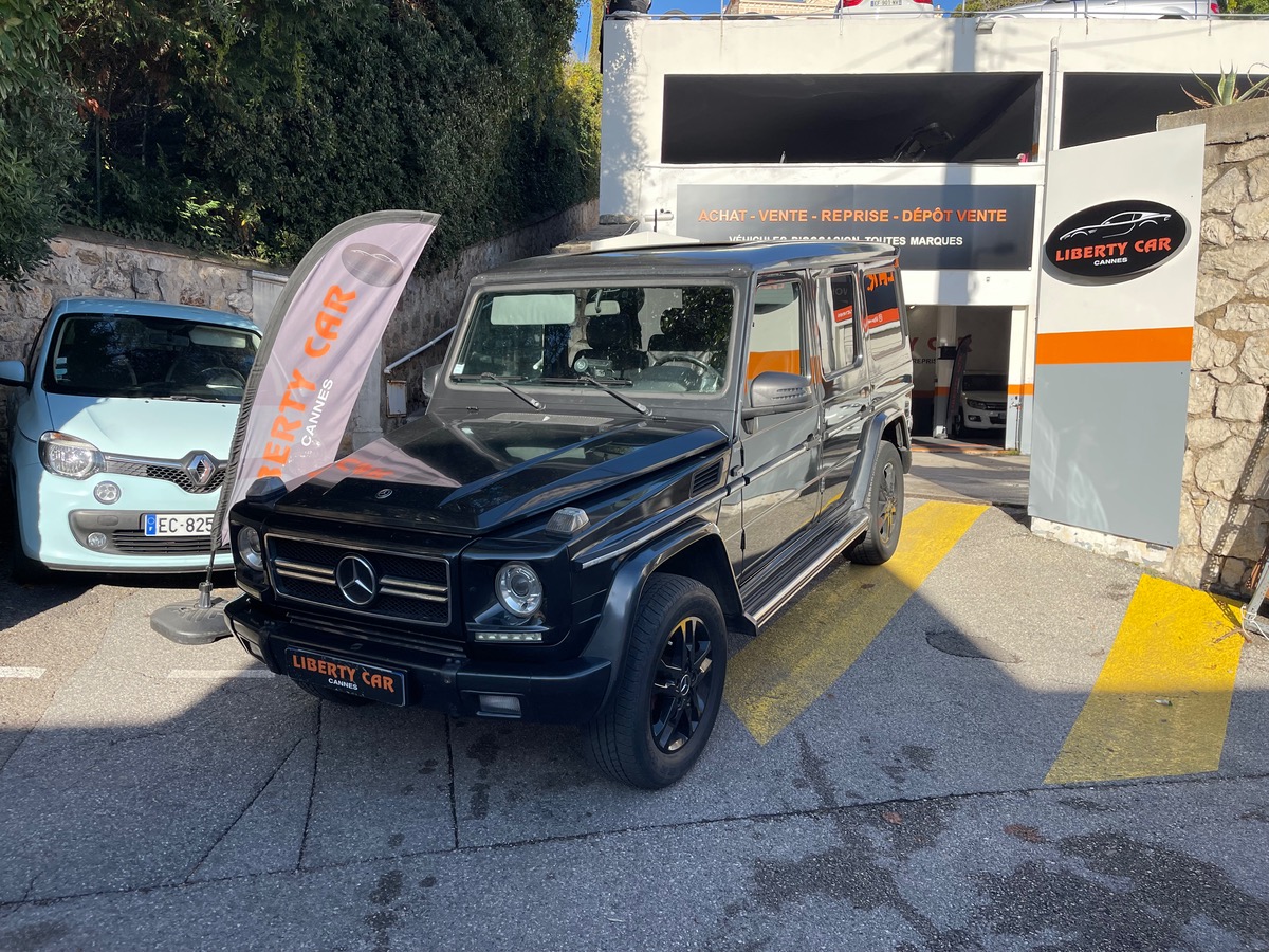 Mercedes-Benz Classe G 300 GD 113 CV /  Boite Automatique / Toit Ouvrant / Clim/ Jantes Noir