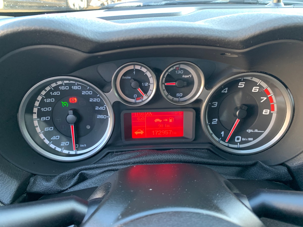 Alfa Romeo Mito 155 ch | 1.4T JET | Distinctive | Régulateur de vitesse | contrôle technique ok.