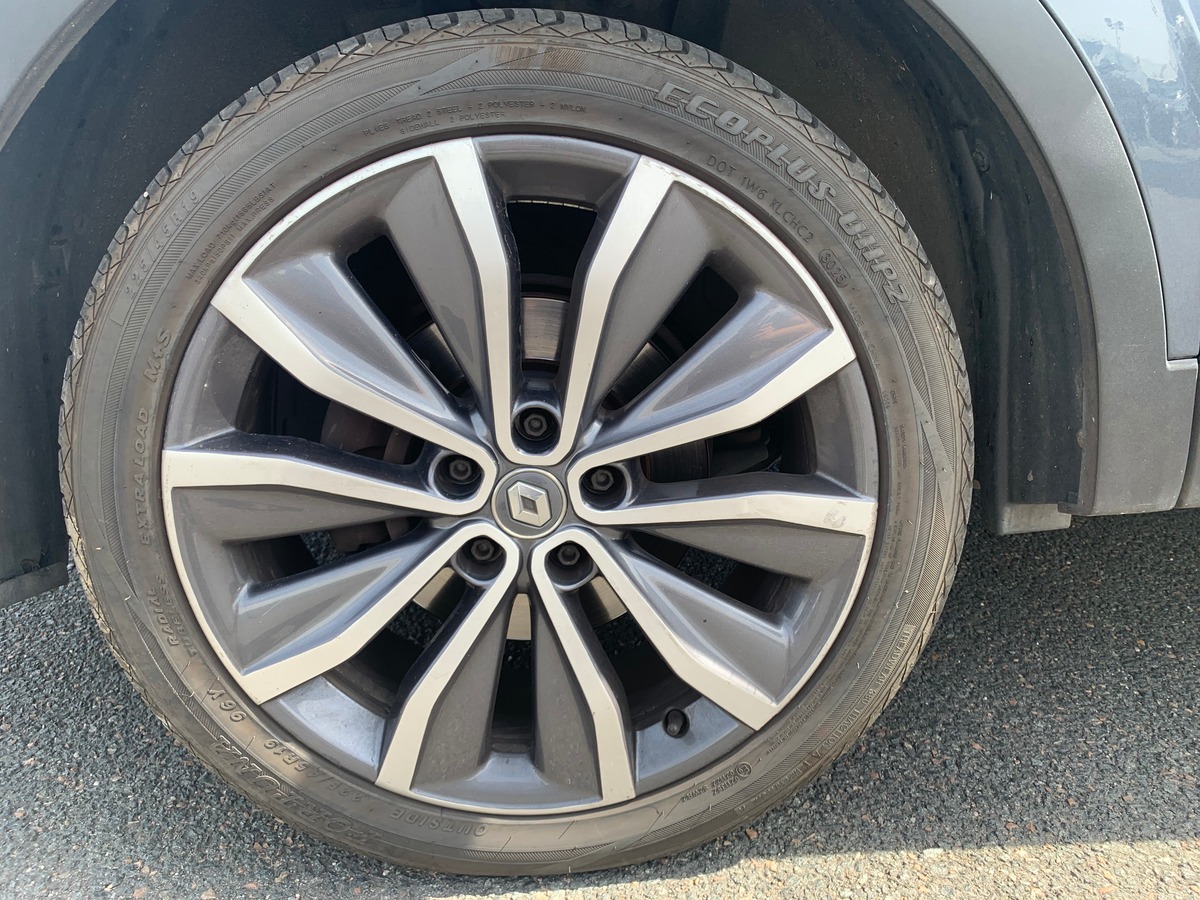 RENAULT Kadjar 130 | Intens | Caméra recul | Régulateur vitesse | Attelage amovible | Roue secours