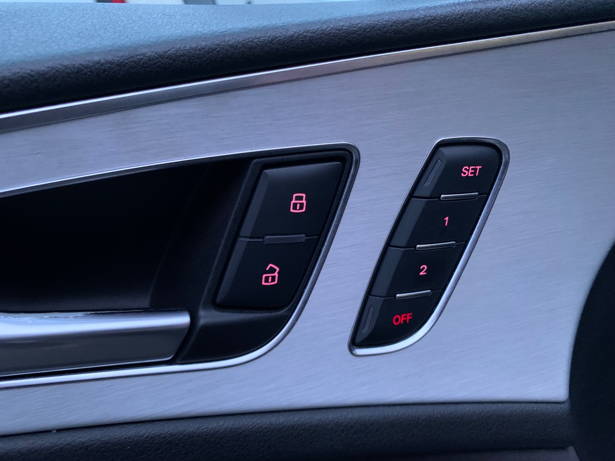 Audi A6 Avant 190 | S-line | Chauffage des sièges avant | Régulateur de vitesse | Coffre électrique