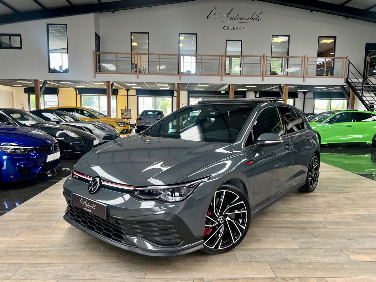 Volkswagen Golf VIII GTI CLUBSPORT 2.0 TSI 300 ch DSG7 + attelage amovible