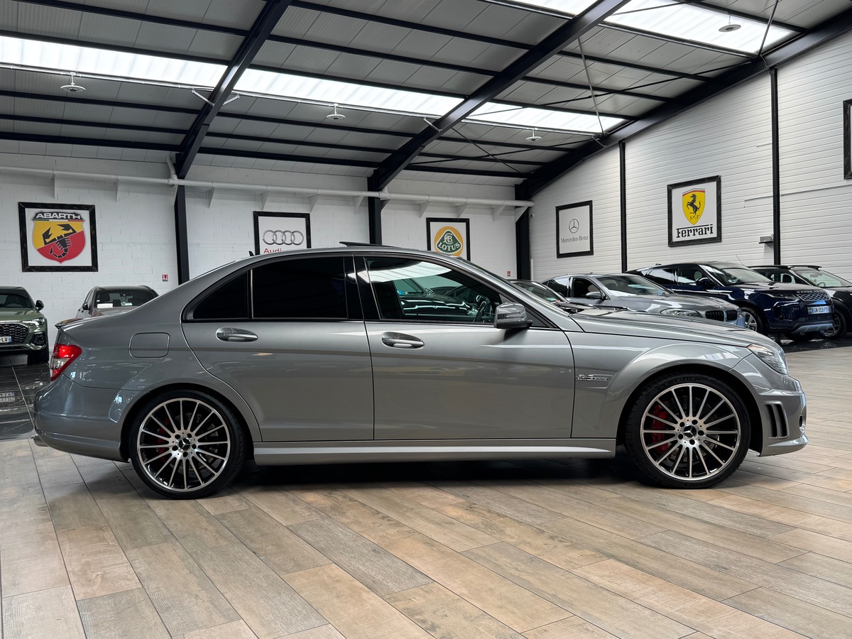 Mercedes-Benz Classe C C63AMG PERFORMANCE PLUS V8 487CV TO/CAM/CARBONE/HARMAN