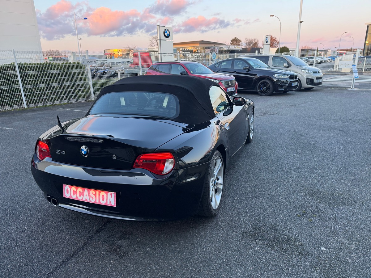 Bmw Z4 3.0si 265 ch | GPS | Volant et pommeau de vitesse M | Jantes 18'' | Climatisation | Cuir
