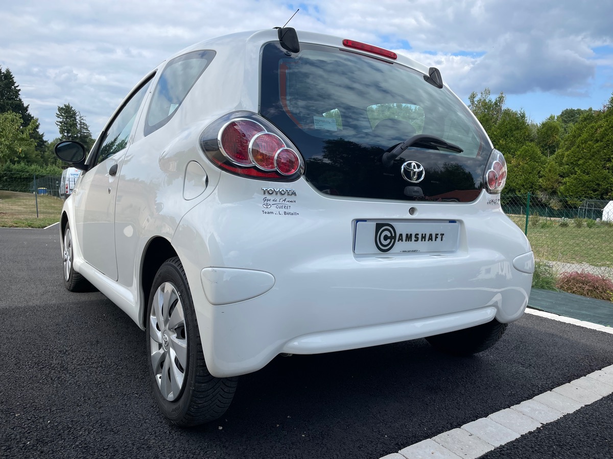 Toyota Aygo Active 3 portes 1.1 VVTi (68 ch)