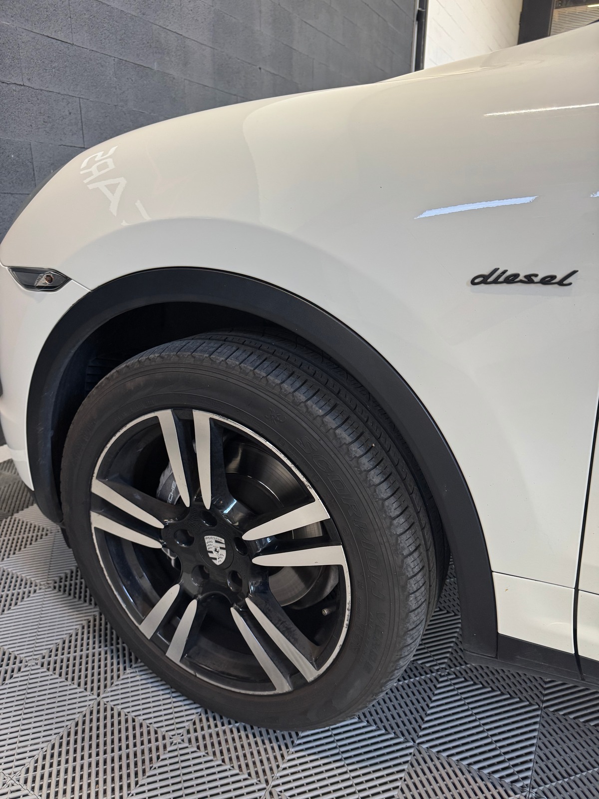 Porsche Cayenne 3.0 V6 Diesel 240ch Tiptronic S 8