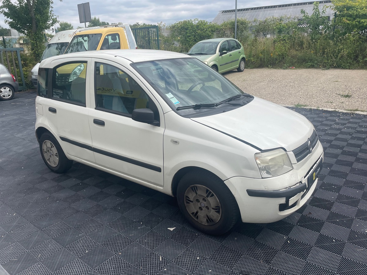 Fiat Panda 1.2 i ECO 60 cv VEHICULE QUI ROULE POUR PROFESSIONEL / CONNAISSEUR MECANIQUE