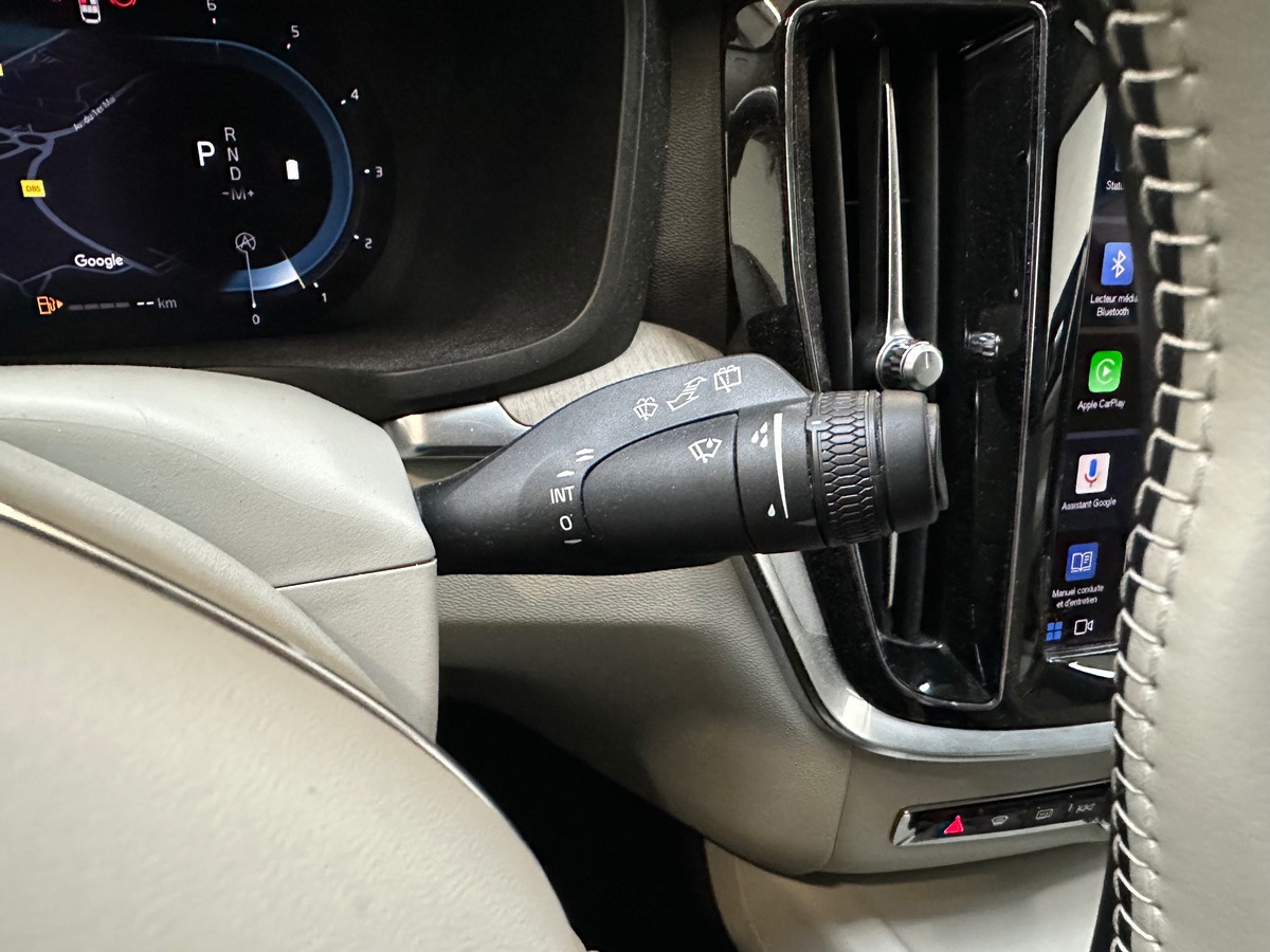 Volvo V60 II B4 197cv START GEARTRONIC 8 Entretient complet Volvo à jour