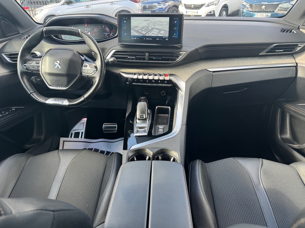 Peugeot 5008 1.5 BHDI 130CH EAT8 GT + ATTELAGE