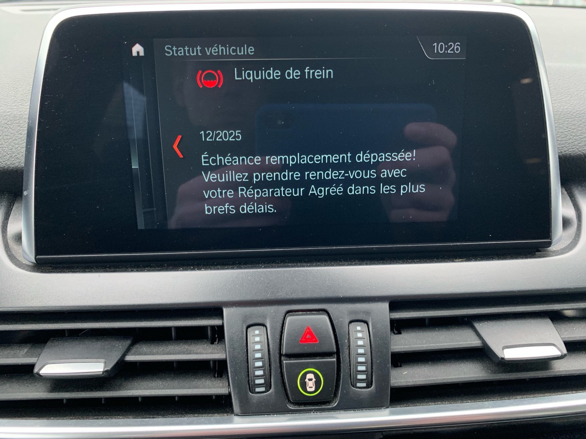 Bmw Série 2 ActiveTourer 136 ch | Luxury | Toit Panoramique | Démarrage sans clé | Hayon électrique