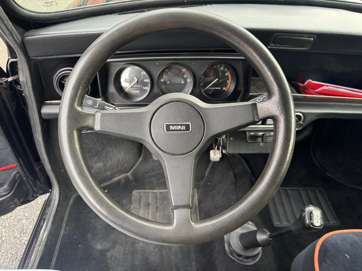 Mini Mini 1000cc 30eme anniversaire "Jet black"