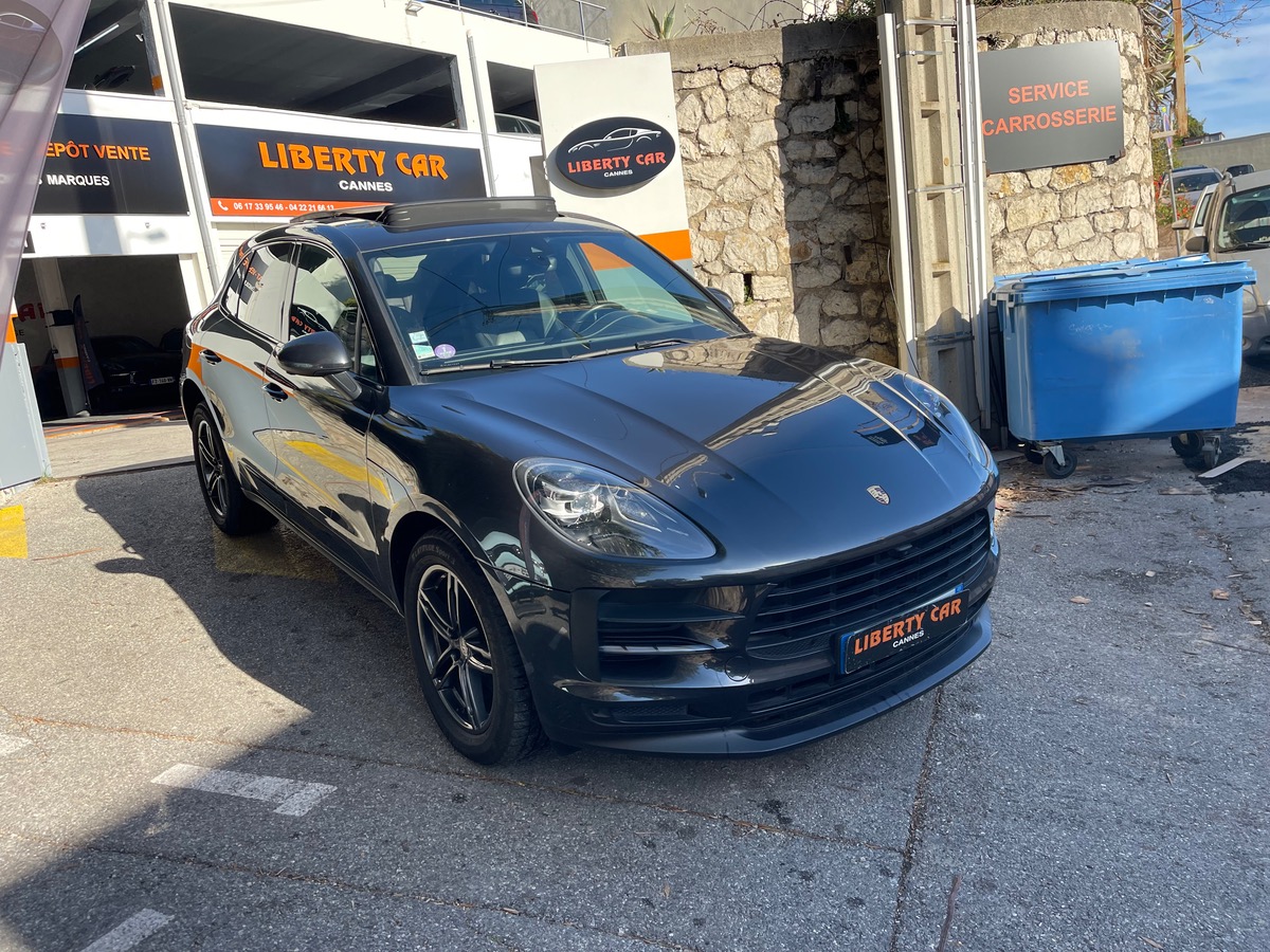 Porsche Macan 2.0 245 CV AWD / Toit ouvrant / Pack Chrono / Pack Black / Intérieur Cuir