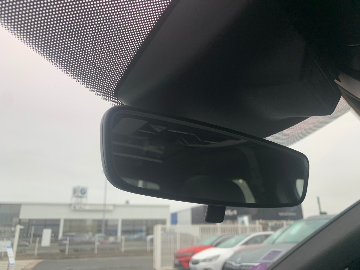 Porsche Macan 354 ch | S | Intérieur cuir | Toit ouvrant panoramique | GPS | Apple car play | Caméra