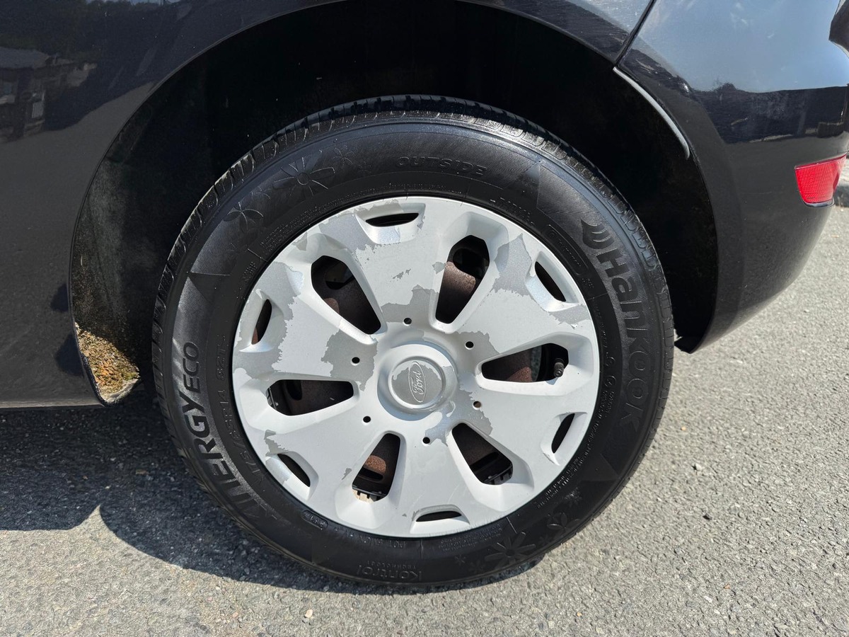 Ford Fiesta 1.4 TDCI 70- Première main- Distribution neuve