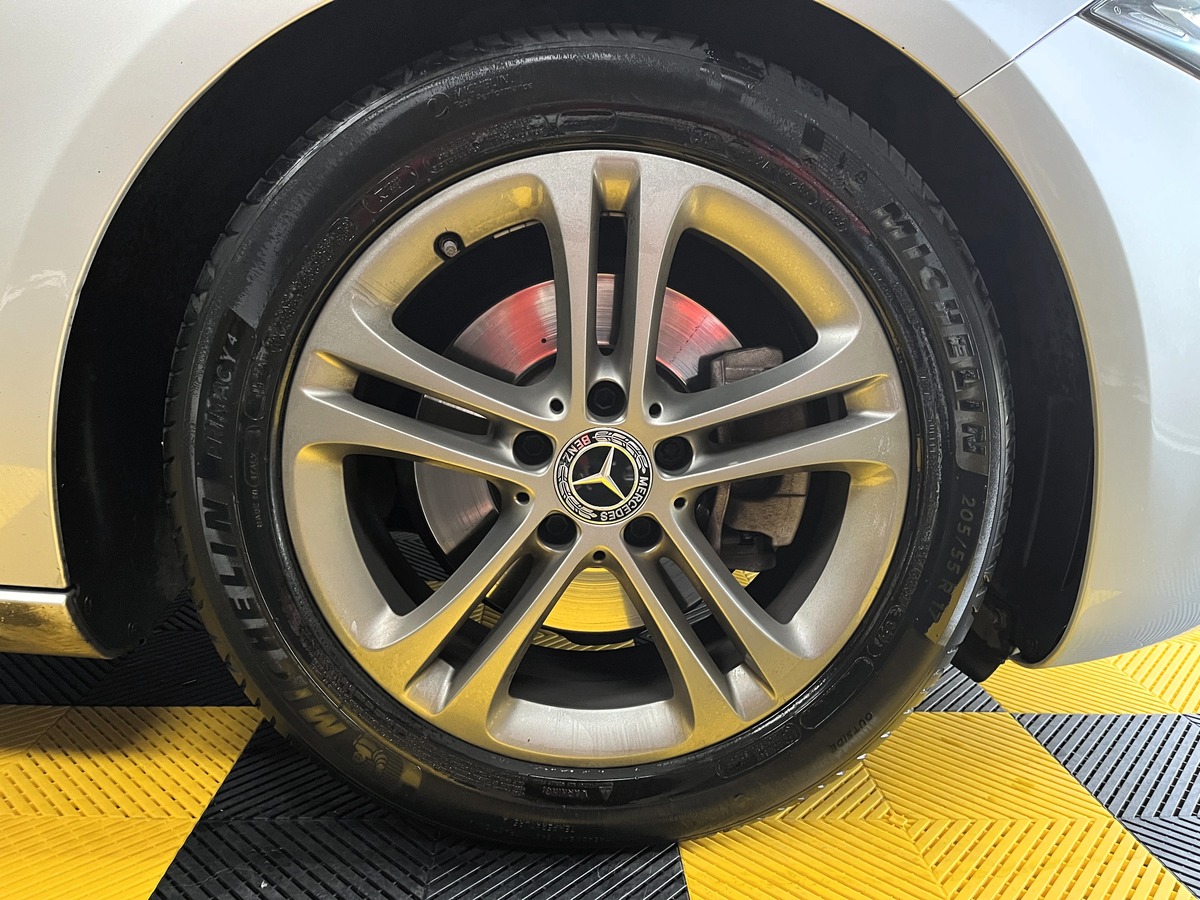 Mercedes Benz Classe A IV 200 D STYLE LINE 8G-DCT