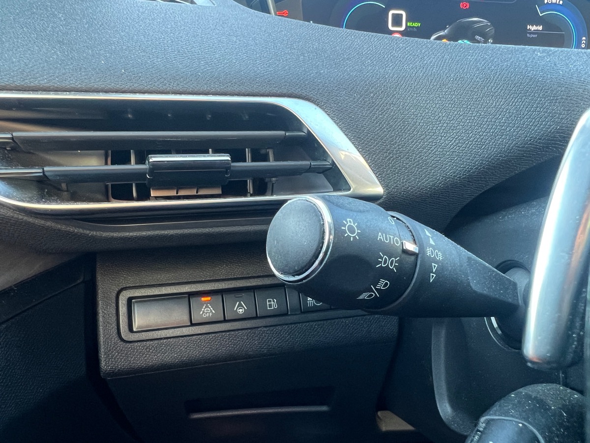 Peugeot 3008 HYbrid4 300cv GT EAT8, SUIVI COMPLET PEUGEOT, TOIT OUVRANT, SIEGES CHAUFFANTS/ MASSANTS