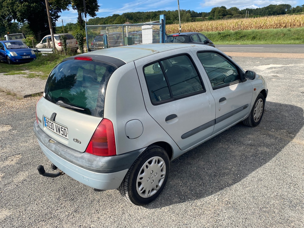RENAULT Clio 2 1.9 dti 80cv 207000km