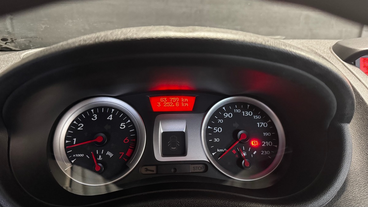 RENAULT Clio III 1.2i 75CH GPL 1ere Main