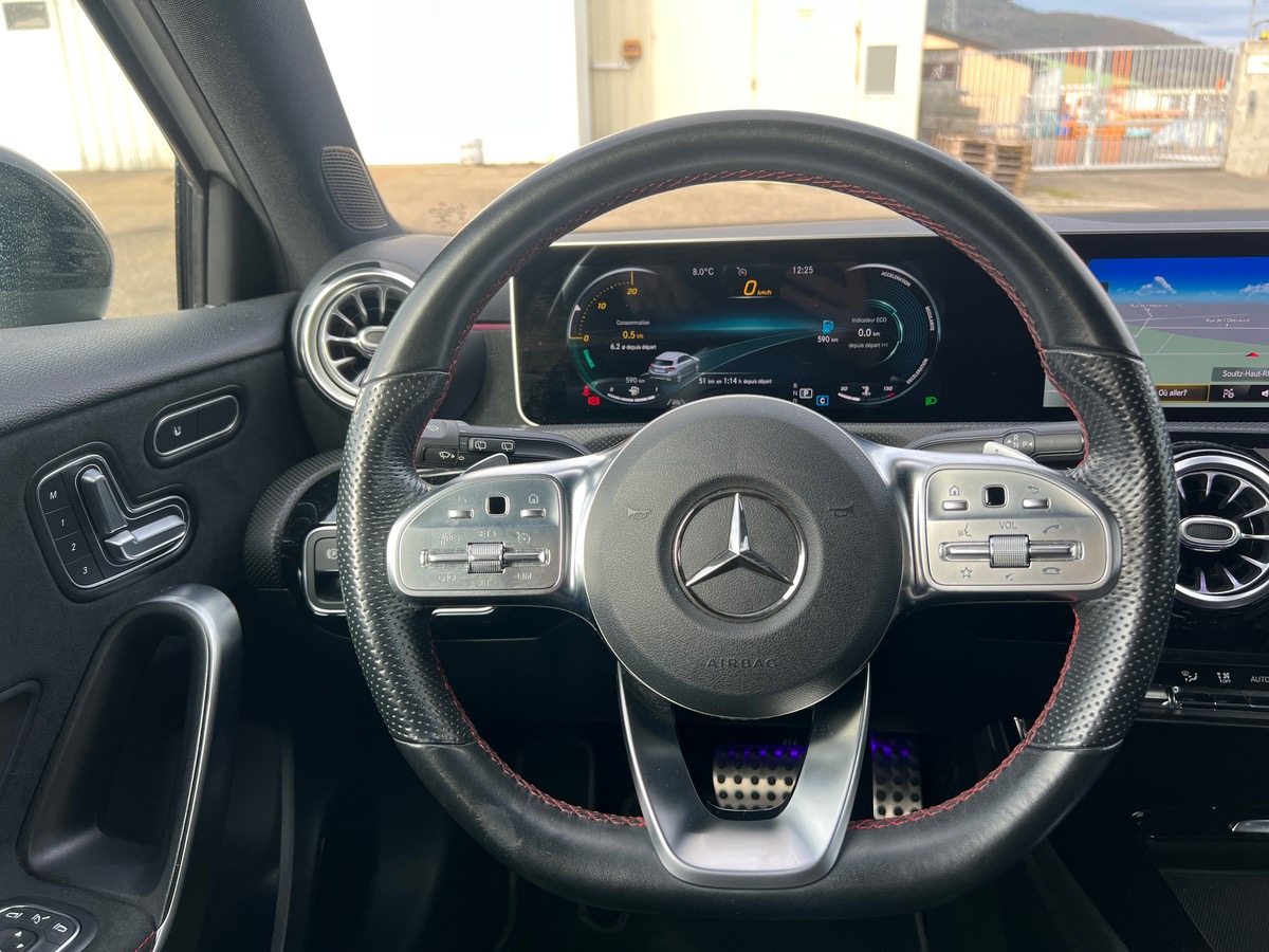 Mercedes-Benz Classe A 200d AMG LINE 150cv, SUIVI COMPLET, TOIT OUVRANT, CARPLAY, LED, MULTIBEAM