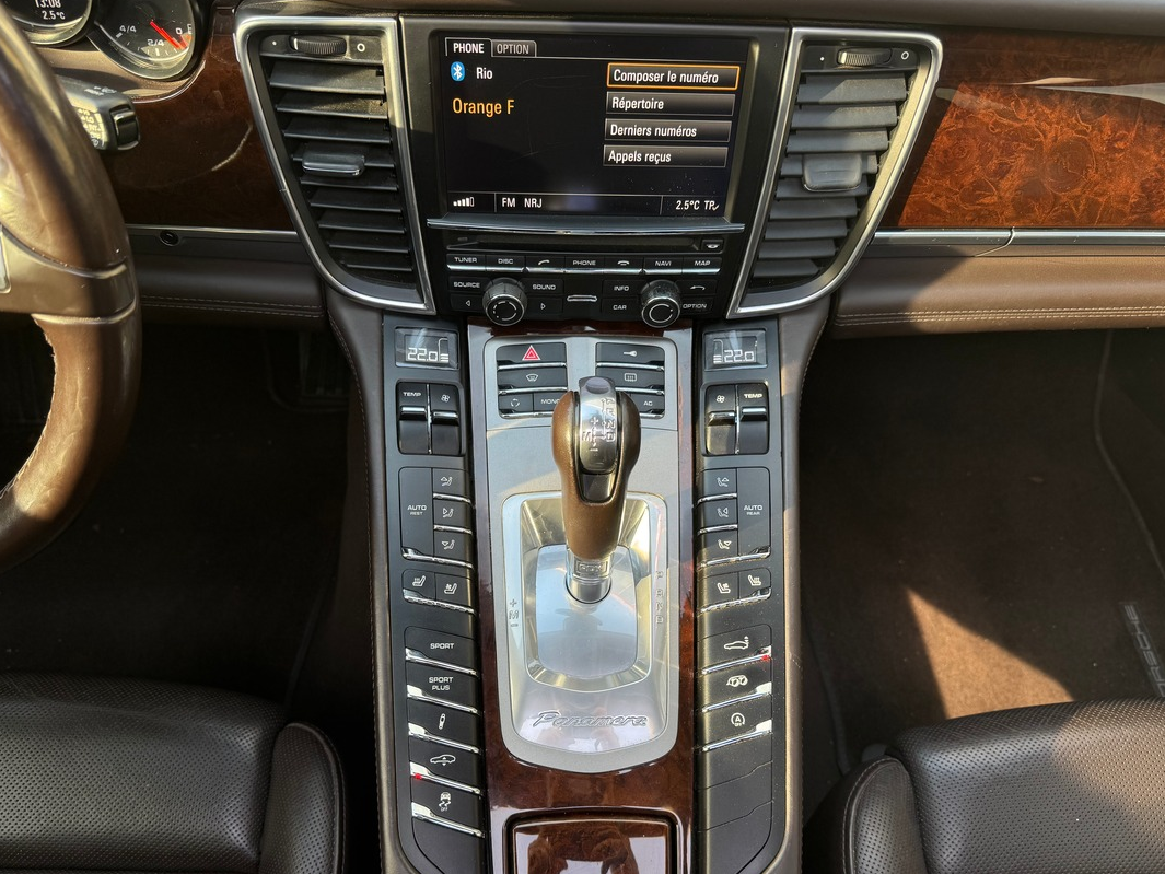 Porsche Panamera Turbo 970 4.8 i V8 PDK 500 cv Full Options - Entretiens Porsches