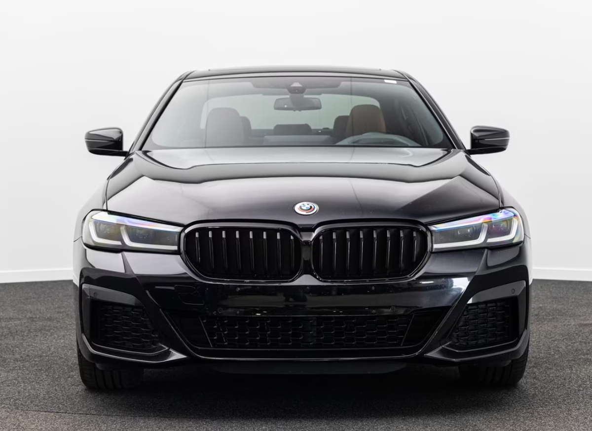 Bmw Série 5 VI 545eA xDrive 394ch M Sport Steptronic/Harman-Kardon/Toit ouvrant/Pack innovation