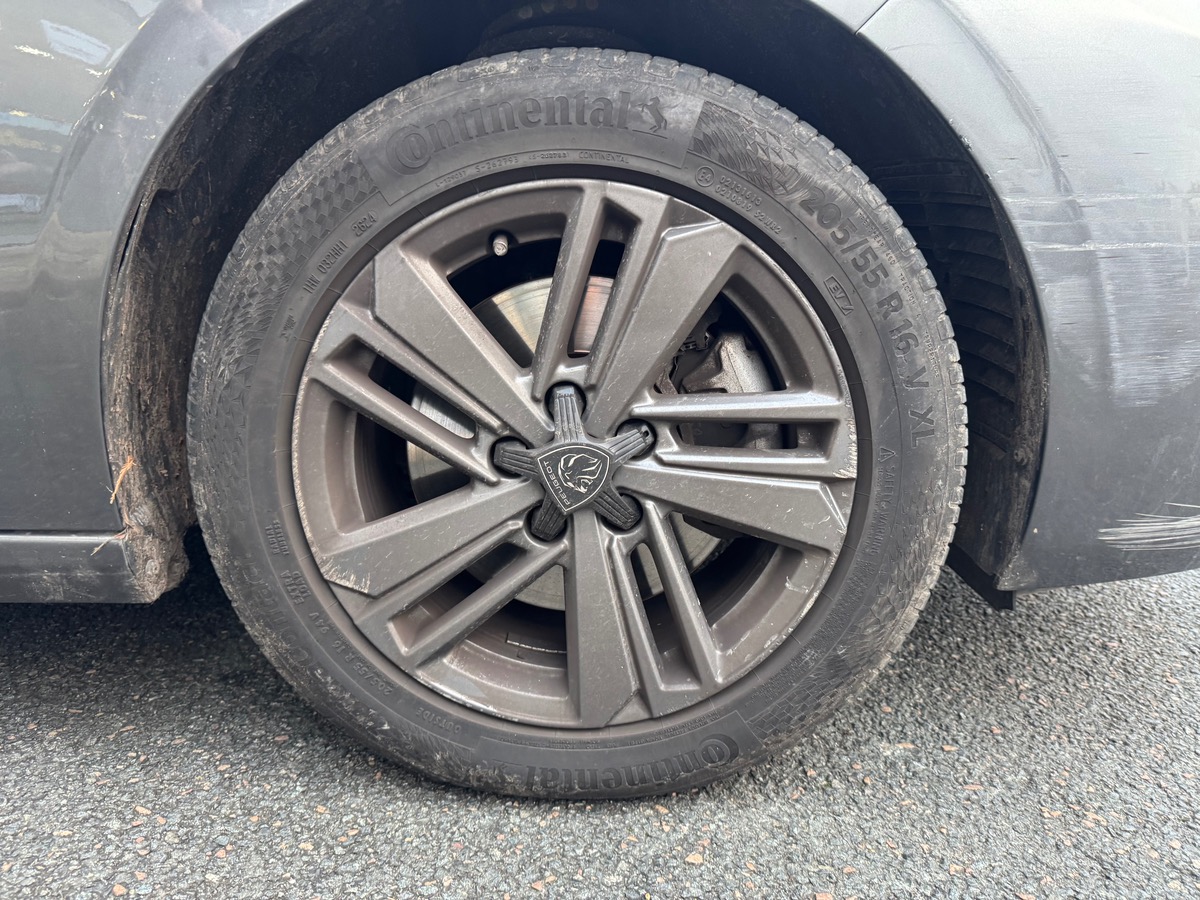 Peugeot 308 SW 130 ch | Active Pack | Capteur de pluie | Phares LED | Radar stationnement arriére