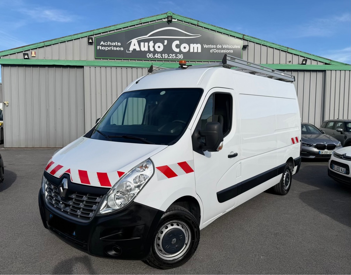 RENAULT Master
