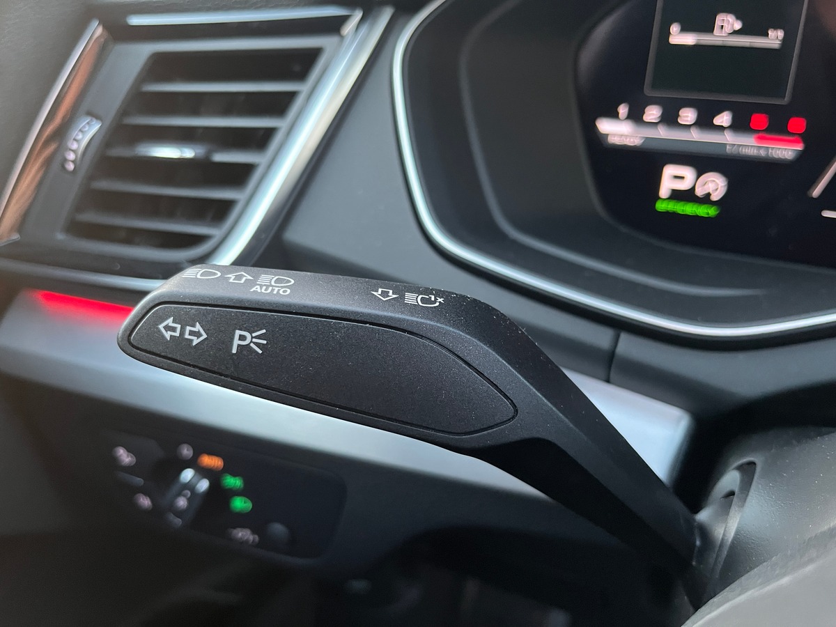 Audi Q5 Sportback 40 TDI 204ch QUATTRO S TRONIC 7 Sline, TOIT OUVRANT, SIEGES CHAUFFANT, MATRIX LED