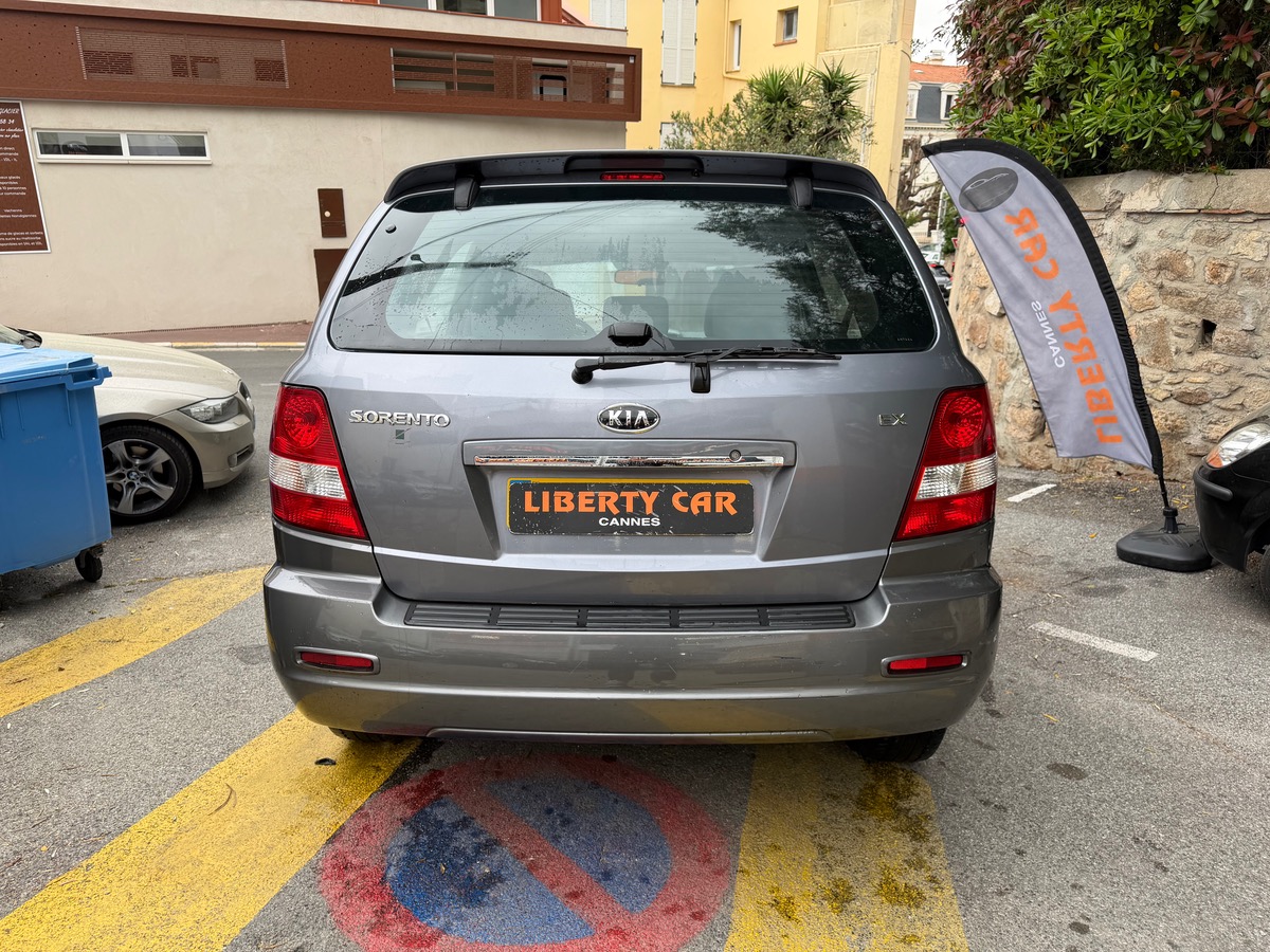 Kia Sorento 2.5 CRDI 140 CV / 4WD / 1er Main / Km Réel / Clim / Moteur à Chaine