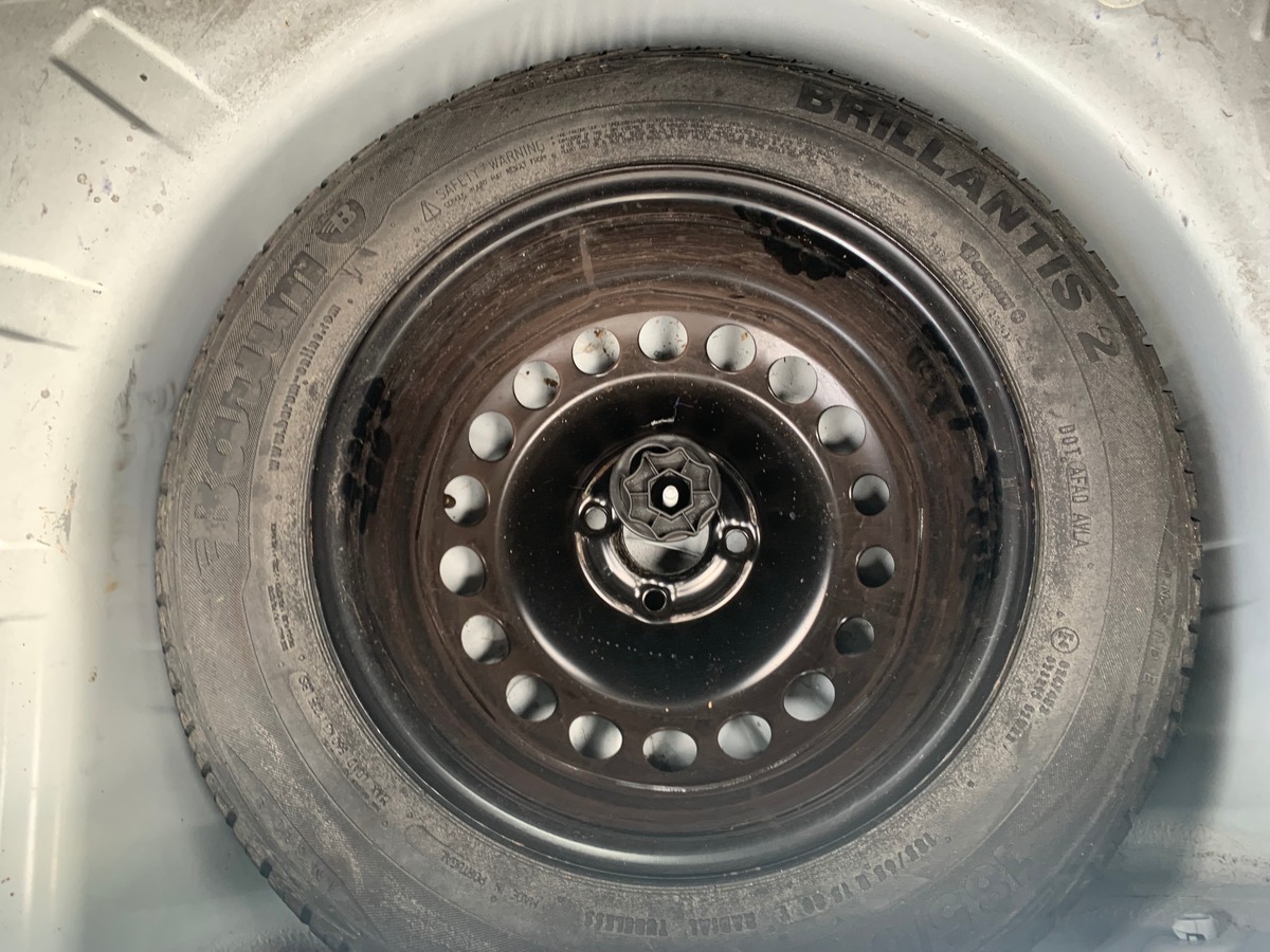 Dacia Sandero Stepway 90 ch | Roue de secours + cric | Aide stationnement Arrière | GPS | Bluetooth