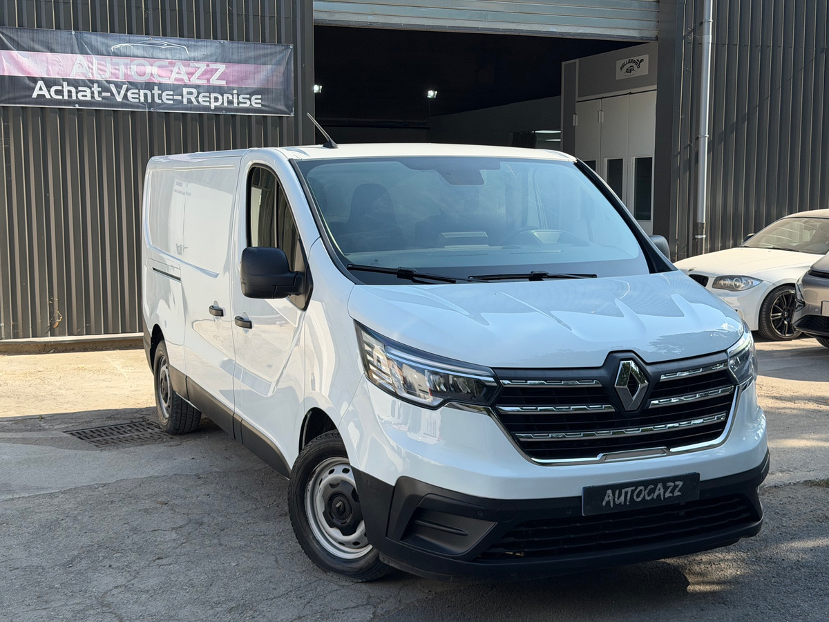 RENAULT Trafic
