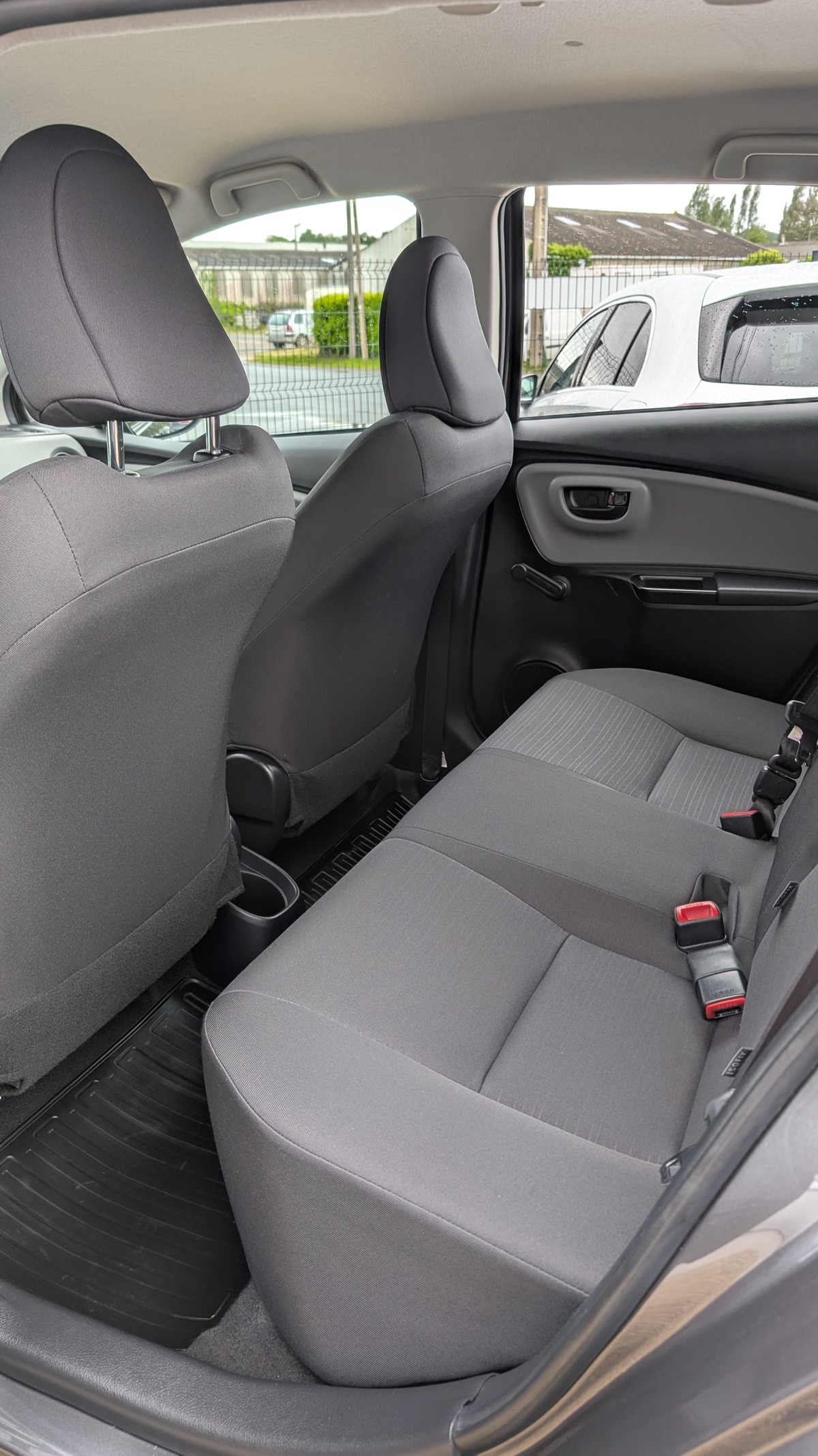 Toyota Yaris III 1.0 VVTi 70