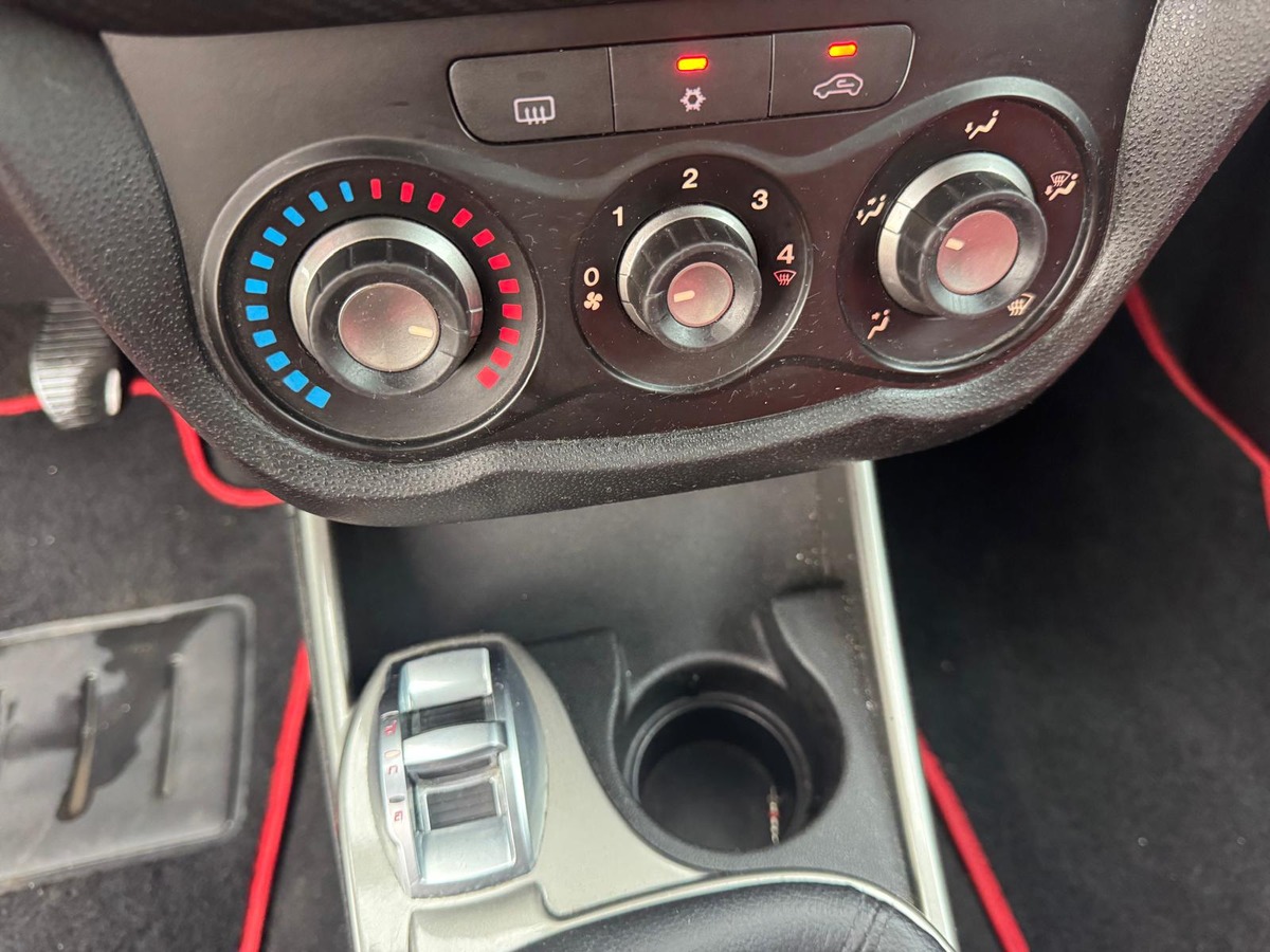 Alfa Romeo Mito 1.4 Turbo Quadrifoglio Verde - Révisée - Garantie