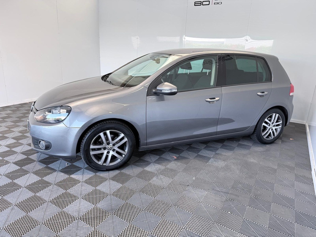 Volkswagen Golf VI 1.6 TDI 105  TRENDLINE