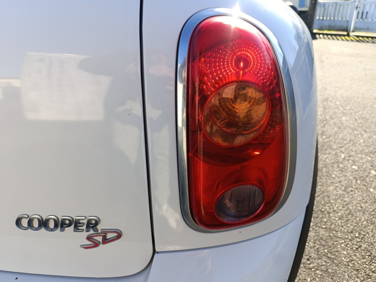 Mini Countryman R60 143 cv COOPER SD