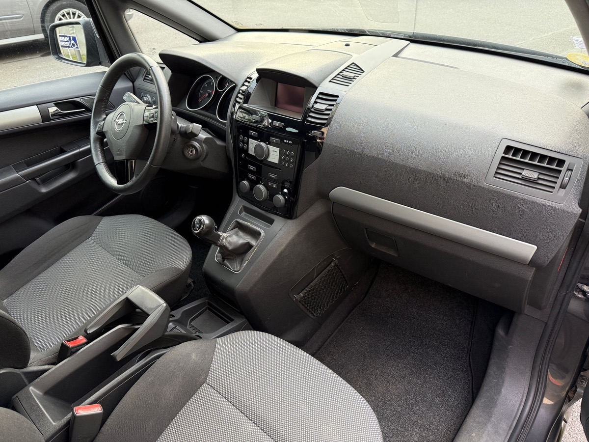 Opel Zafira 1.7 CDTI 110 CV édition 7 place 4X sans frait