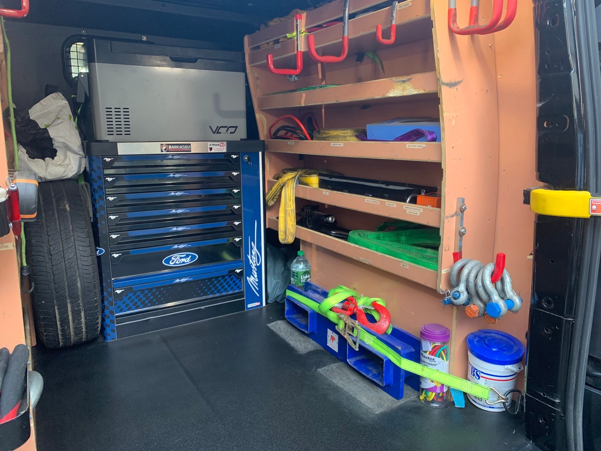 Ford TRANSIT CUSTOM 170 ch | 5 Places | TVA Récupérable