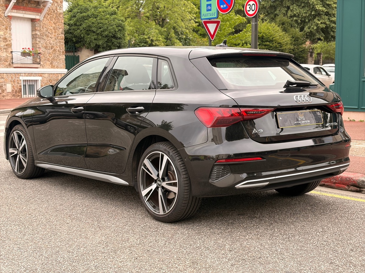 Audi A3 DESIGN LUXE Sportback 40 1.4 TFSIe 16V 204 Plug in Hybrid S Tronic6 150 cv Boîte auto