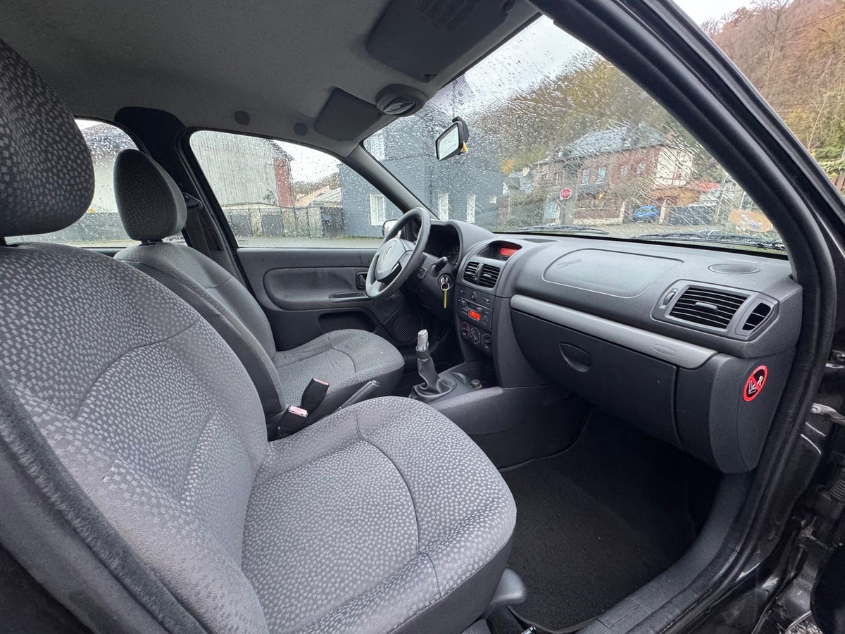 RENAULT Clio II Campus 1.5 DCI 68cv - Garantie