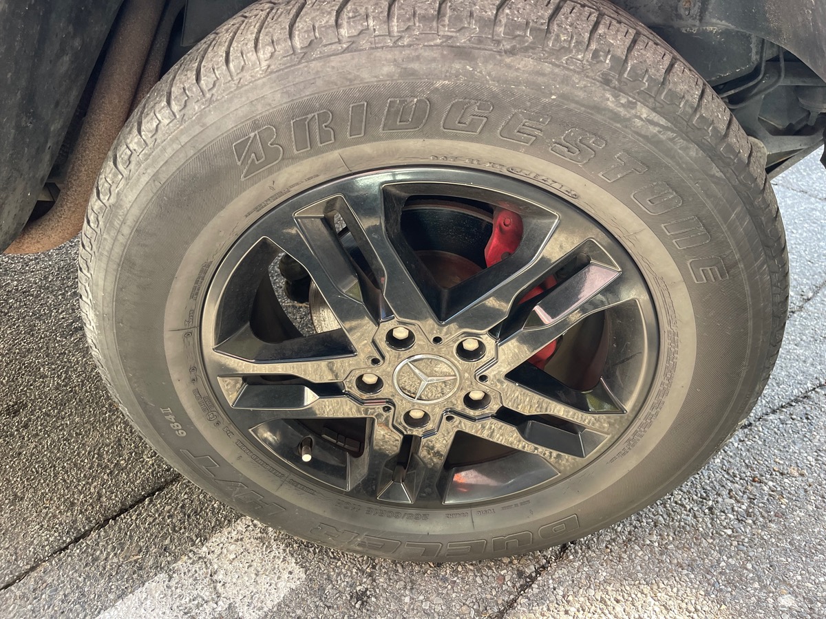 Mercedes-Benz Classe G 300 GD 113 CV /  Boite Automatique / Toit Ouvrant / Clim/ Jantes Noir