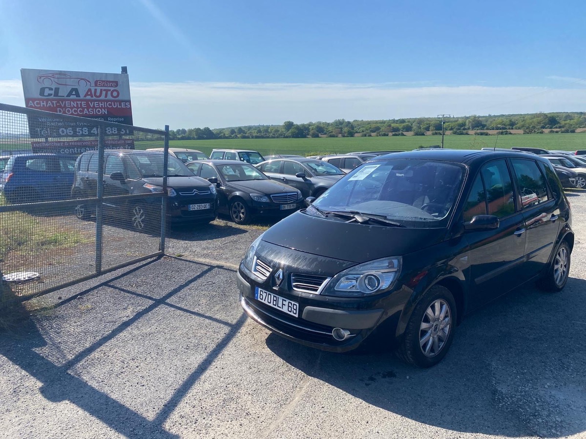 RENAULT Scenic II 1.5 dci 105cv 1ère main faible kilométrage d’origine 