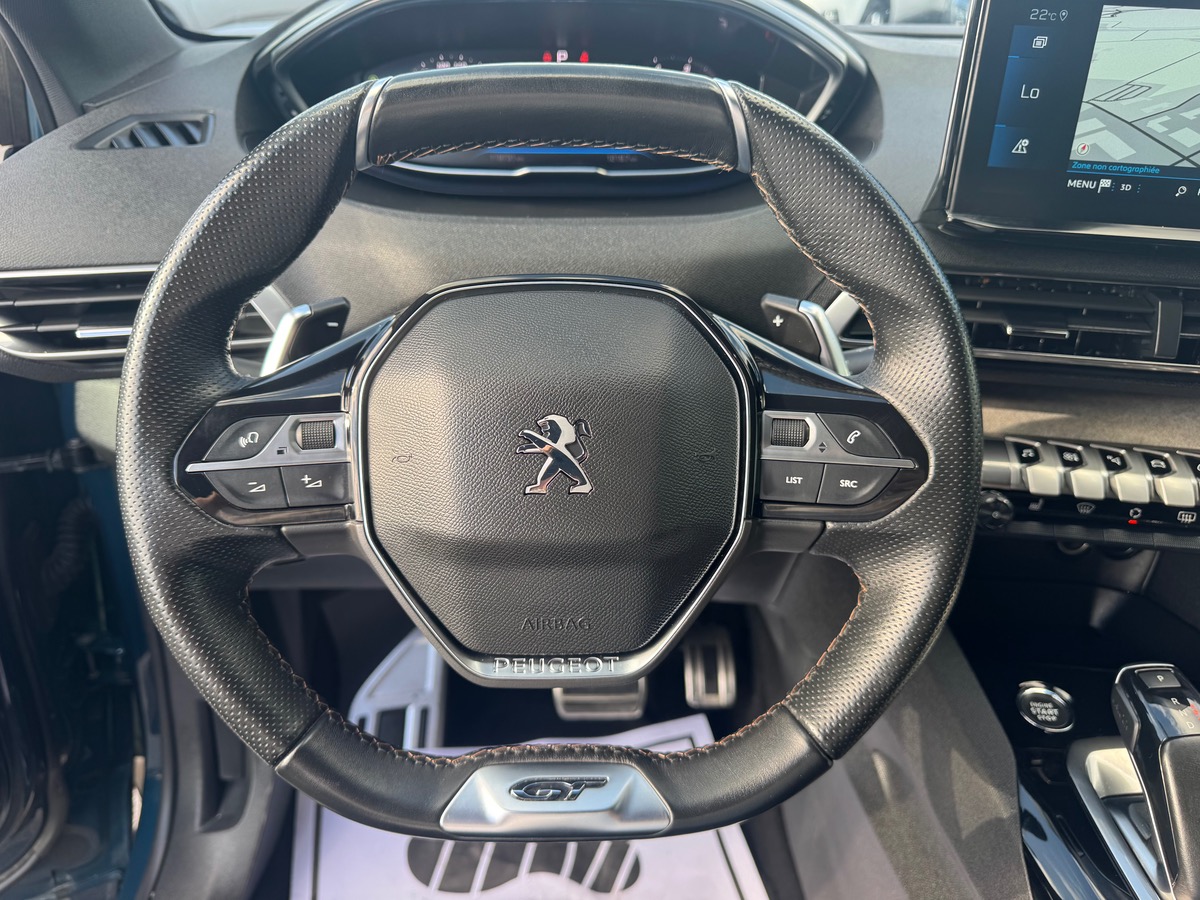 Peugeot 5008 1.5 BHDI 130CH EAT8 GT + ATTELAGE