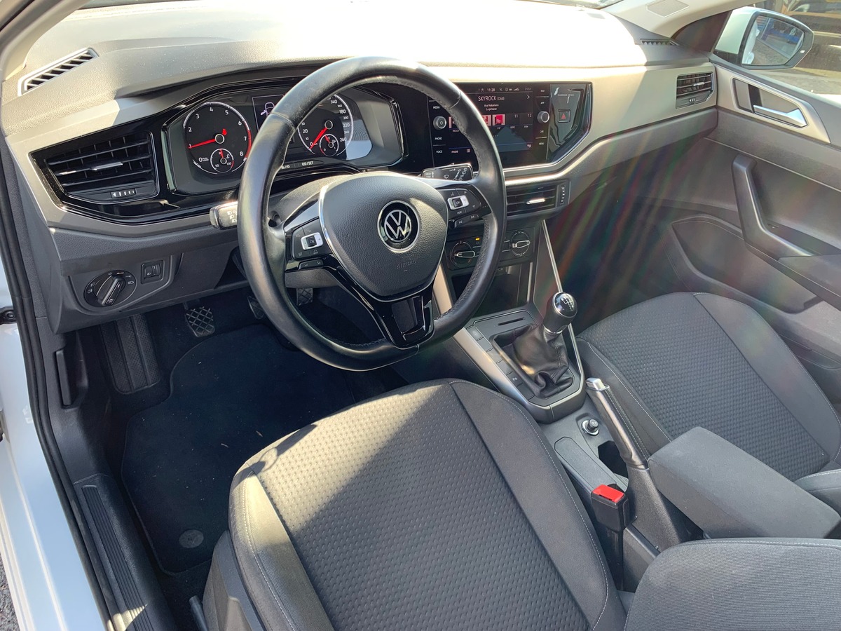 Volkswagen Polo 80 | Business | Radar avant et arrière | Apple car play | Climatisation | Régulateur