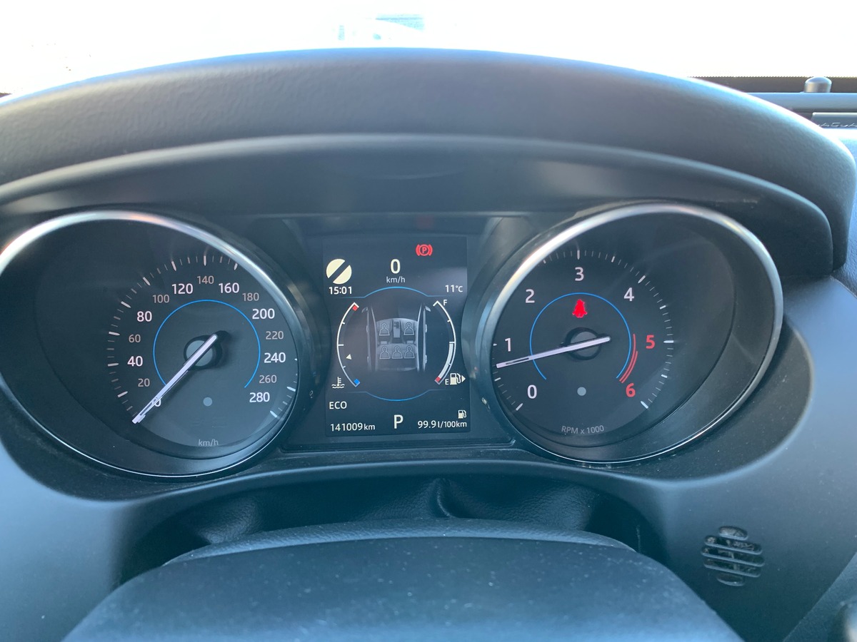 Jaguar XE 180 ch | Intérieur cuir | Toit ouvrant | Caméra de recul | GPS | Bluetooth