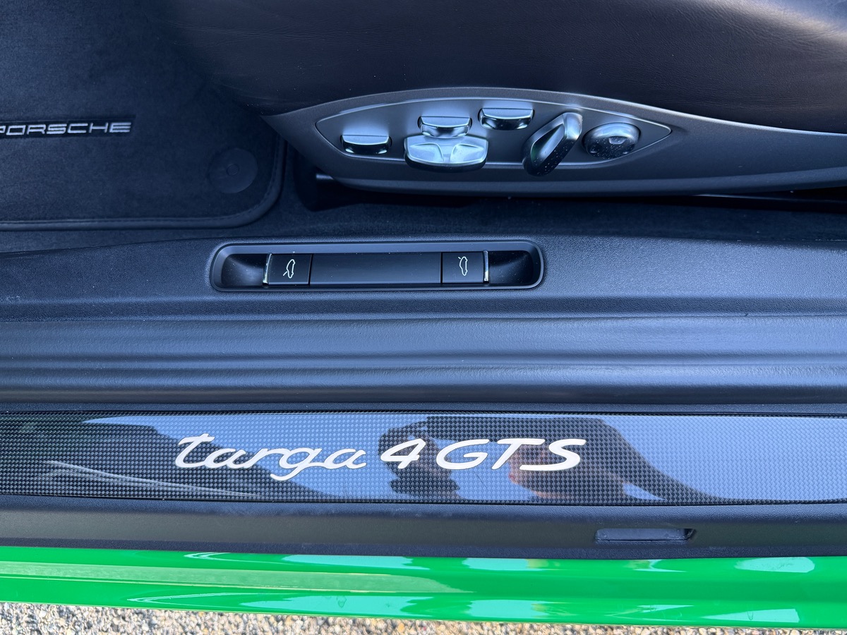 Porsche 911 Targa Cabriolet GTS 3.0 DFI Découvrable PDK 450 cv, Suivi Complet Porsche