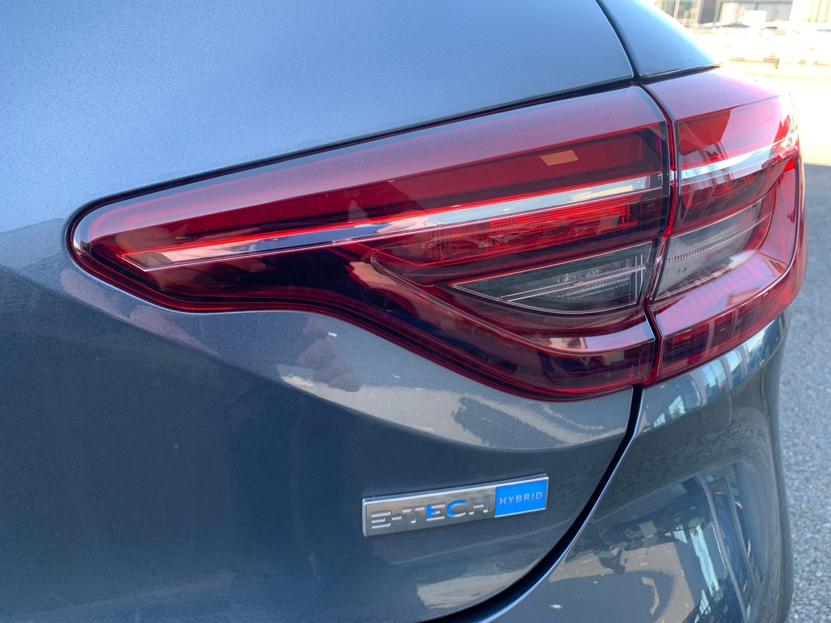 RENAULT Clio V 140 ch | HYBRID | Intens | Caméra 360° | Apple car Play | Régulateur vitesse | BOSE