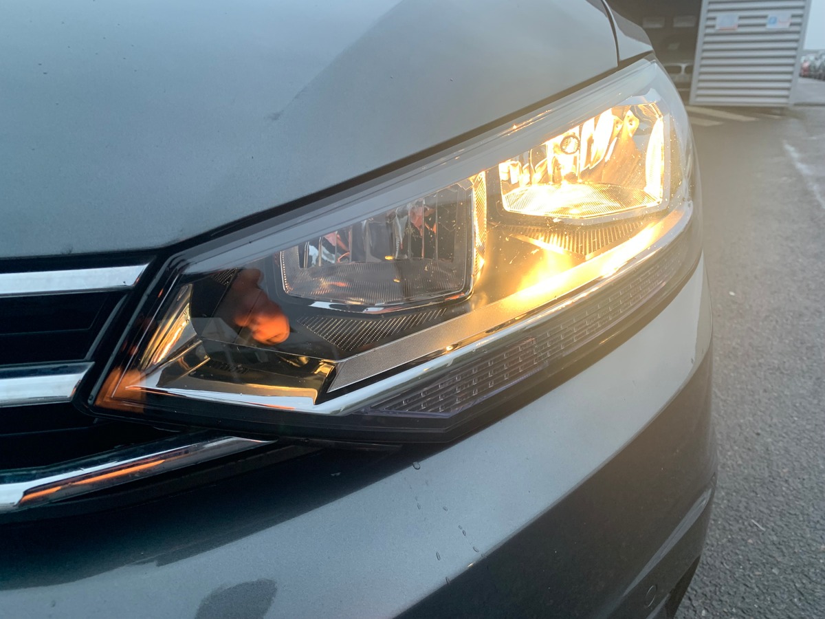 Volkswagen Touran 115 | Connect | 7 Places | Caméra recul | GPS | Bluetooth | Régulateur vitesse