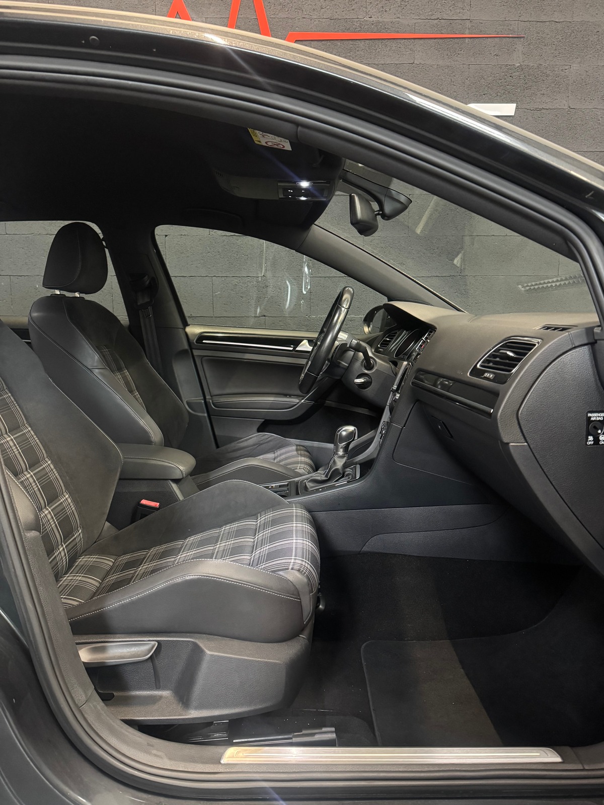 Volkswagen Golf VII GTD 2.0 TDI 184 DSG6